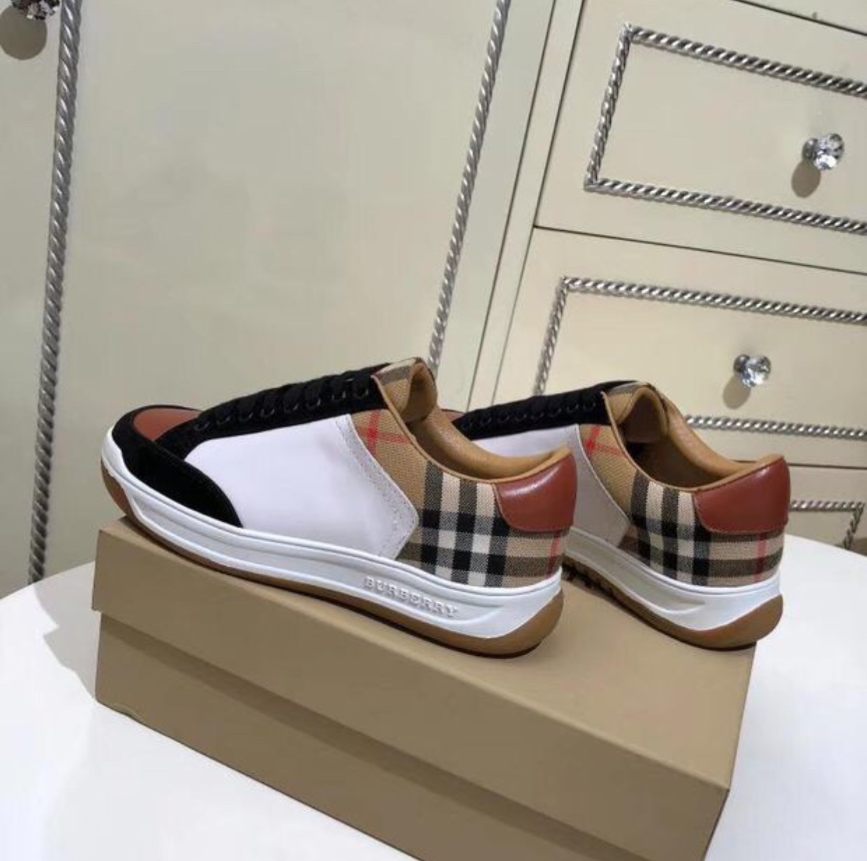 burberry shoes for women